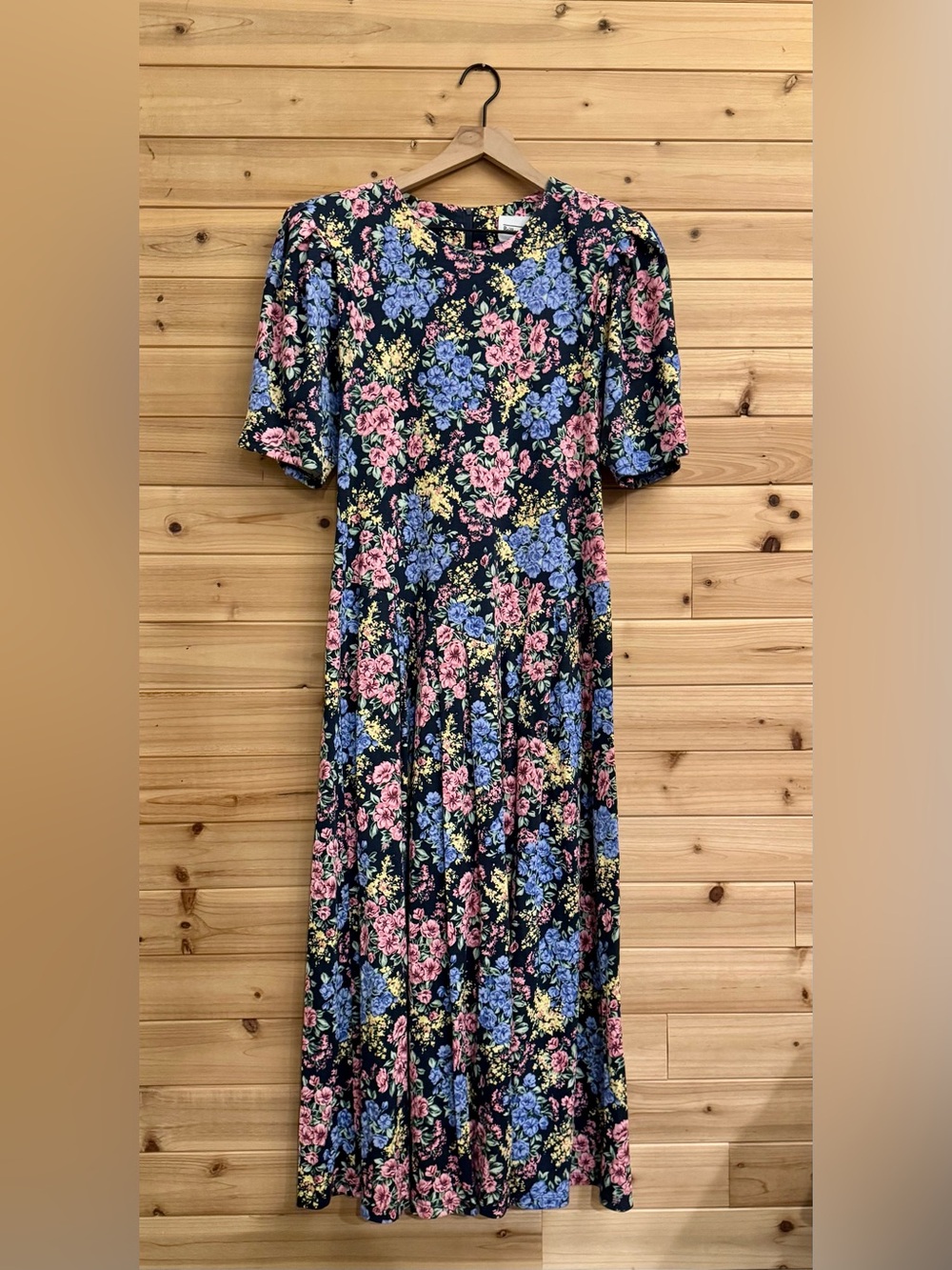 Vintage Medium Floral Print Maxi Length Dress Colorful Flower Trad Prairie